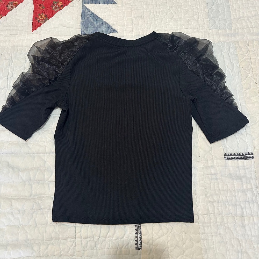 Zara Ribbed Tulle Ruffle Sleeve Top Black Small - Picture 4 of 4